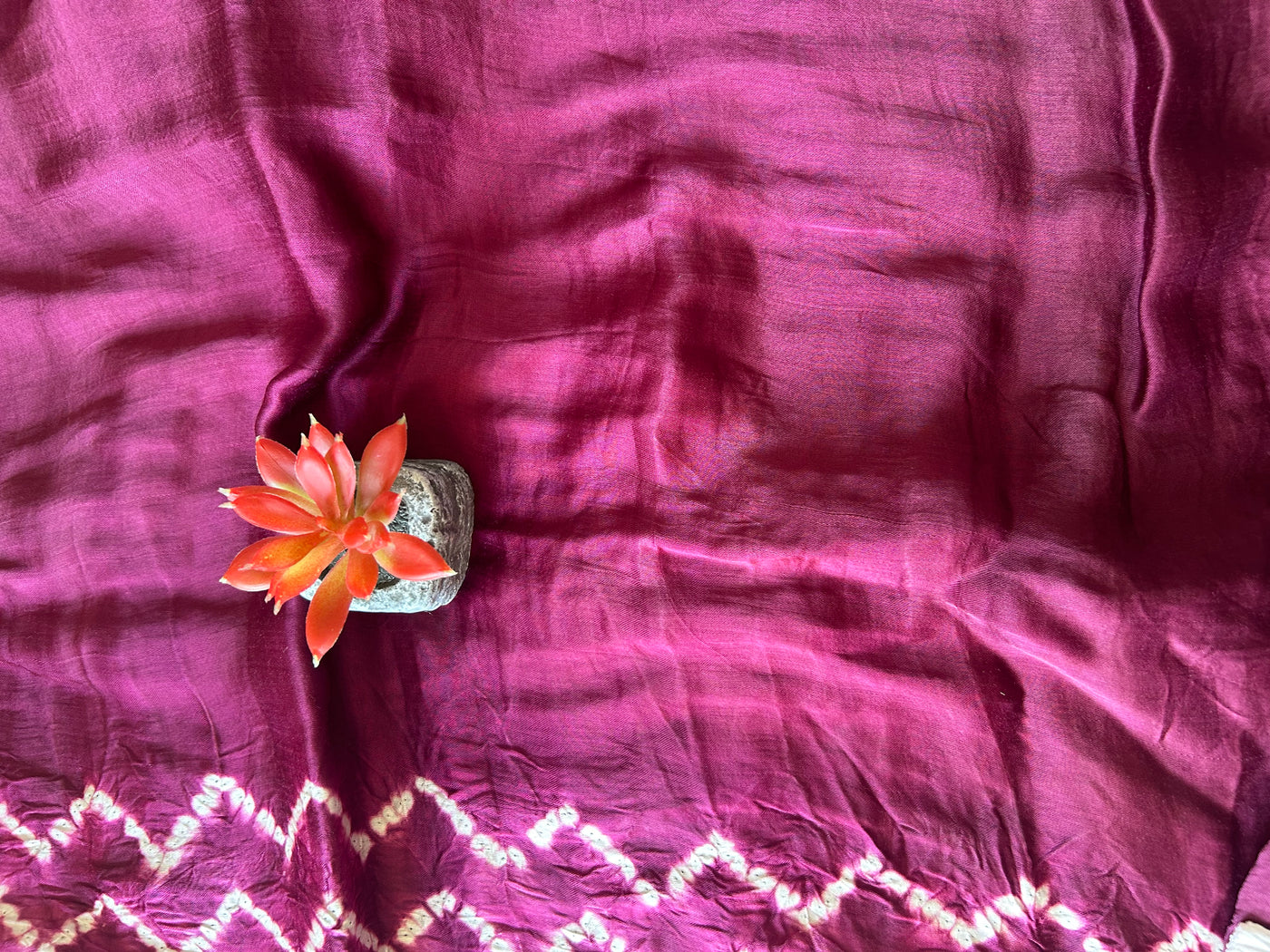 Baijani moti:Handmade shibori modal silk tissue pallu saree