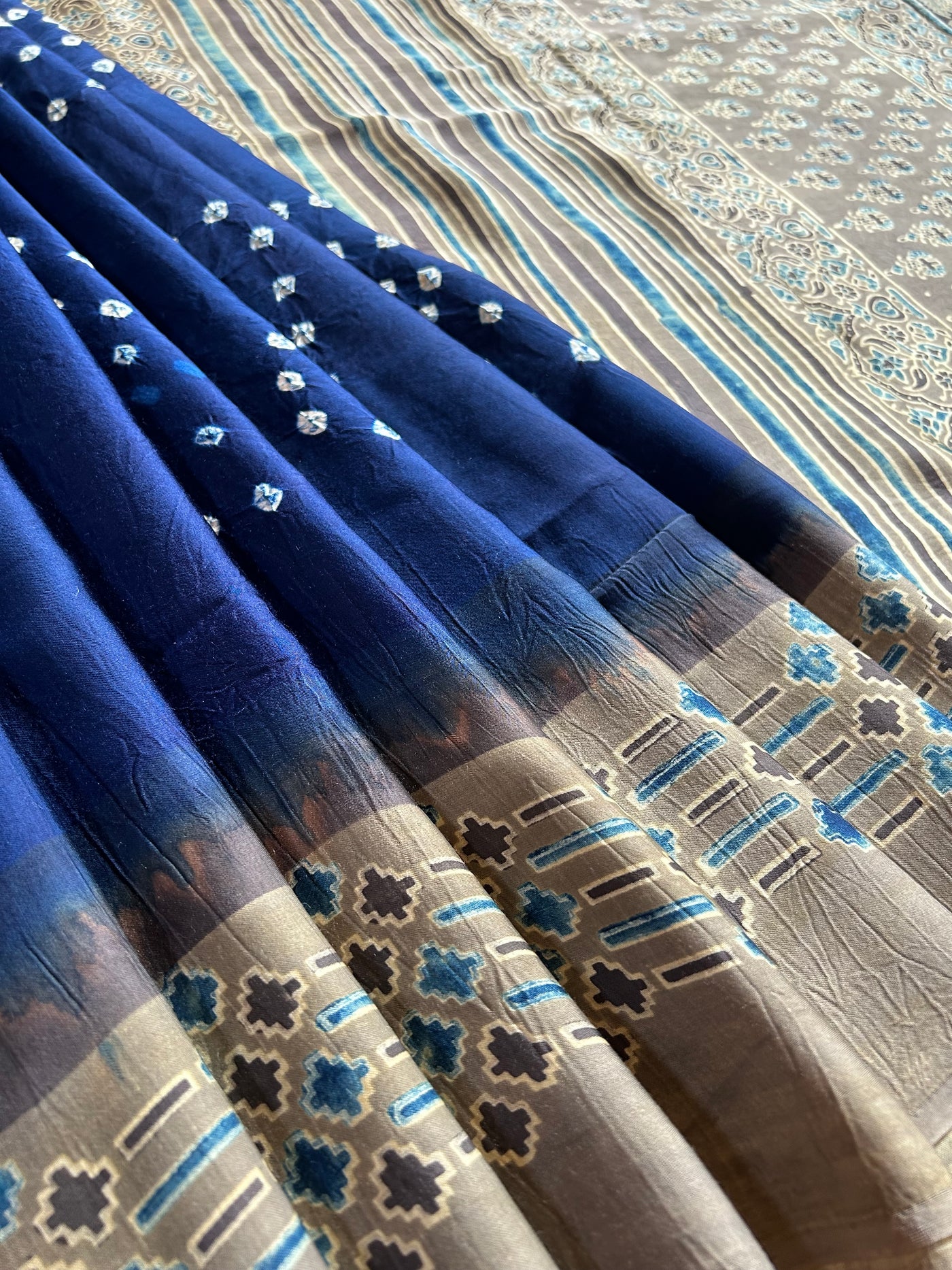 Nazrana: AJRAKH BANDHEJ MODAL SILK SAREE