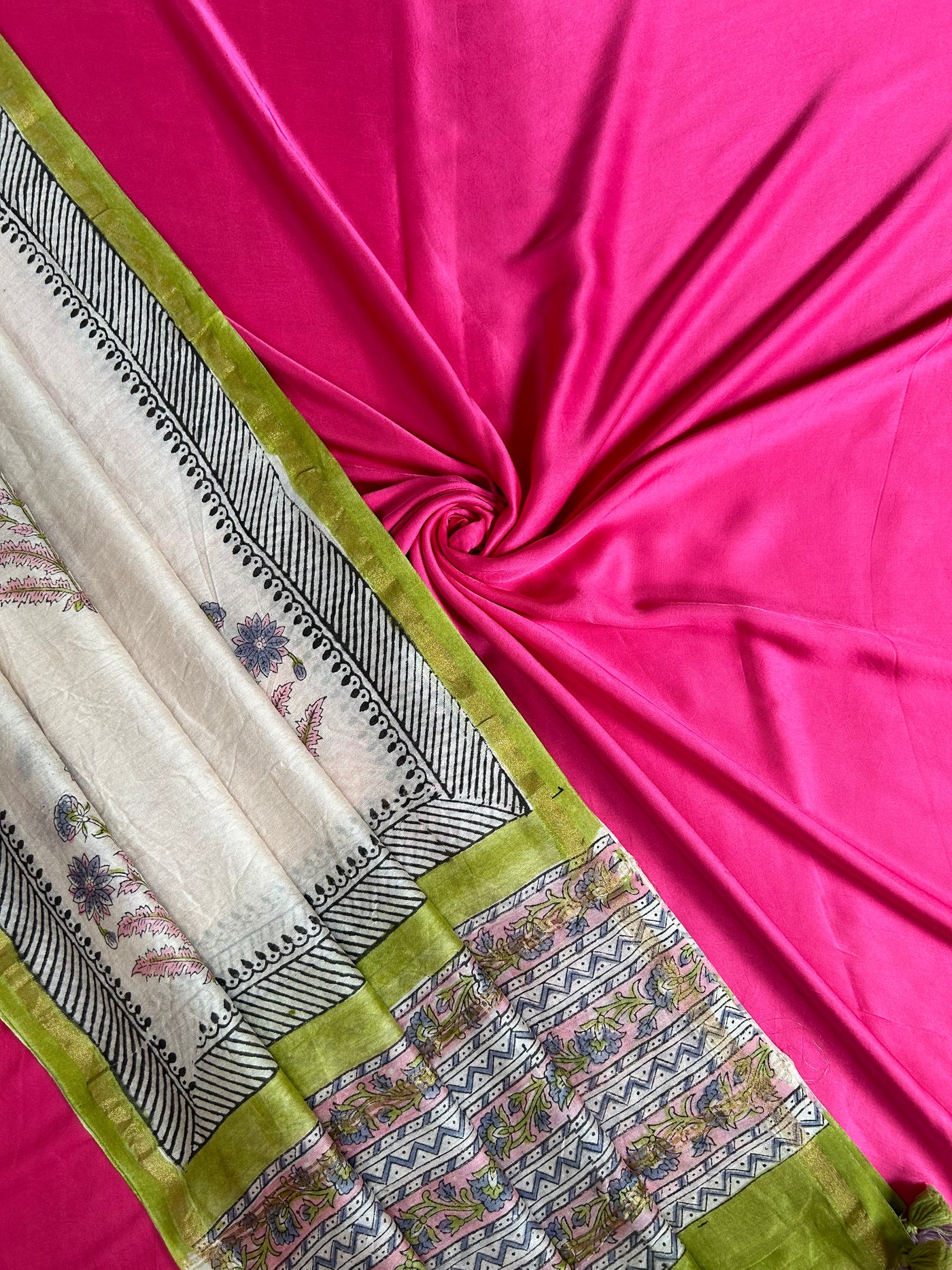 ROSY: Handblock BAGRU CHANDERI SILK DUPATTA WITH SOLID MODAL SILK SUIT SET