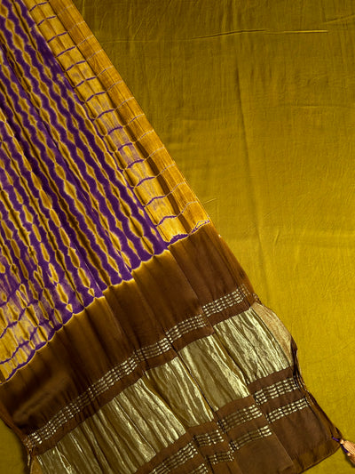 AADHYA: Handmade Tie & Dye Modal Silk Suit