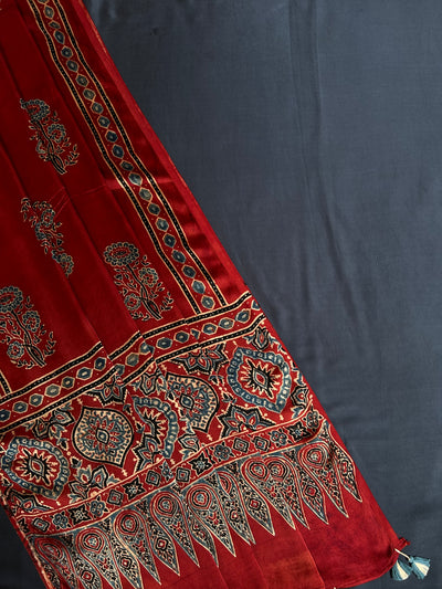 INAYAT: Handblock Ajrakh Modal Silk Suitset