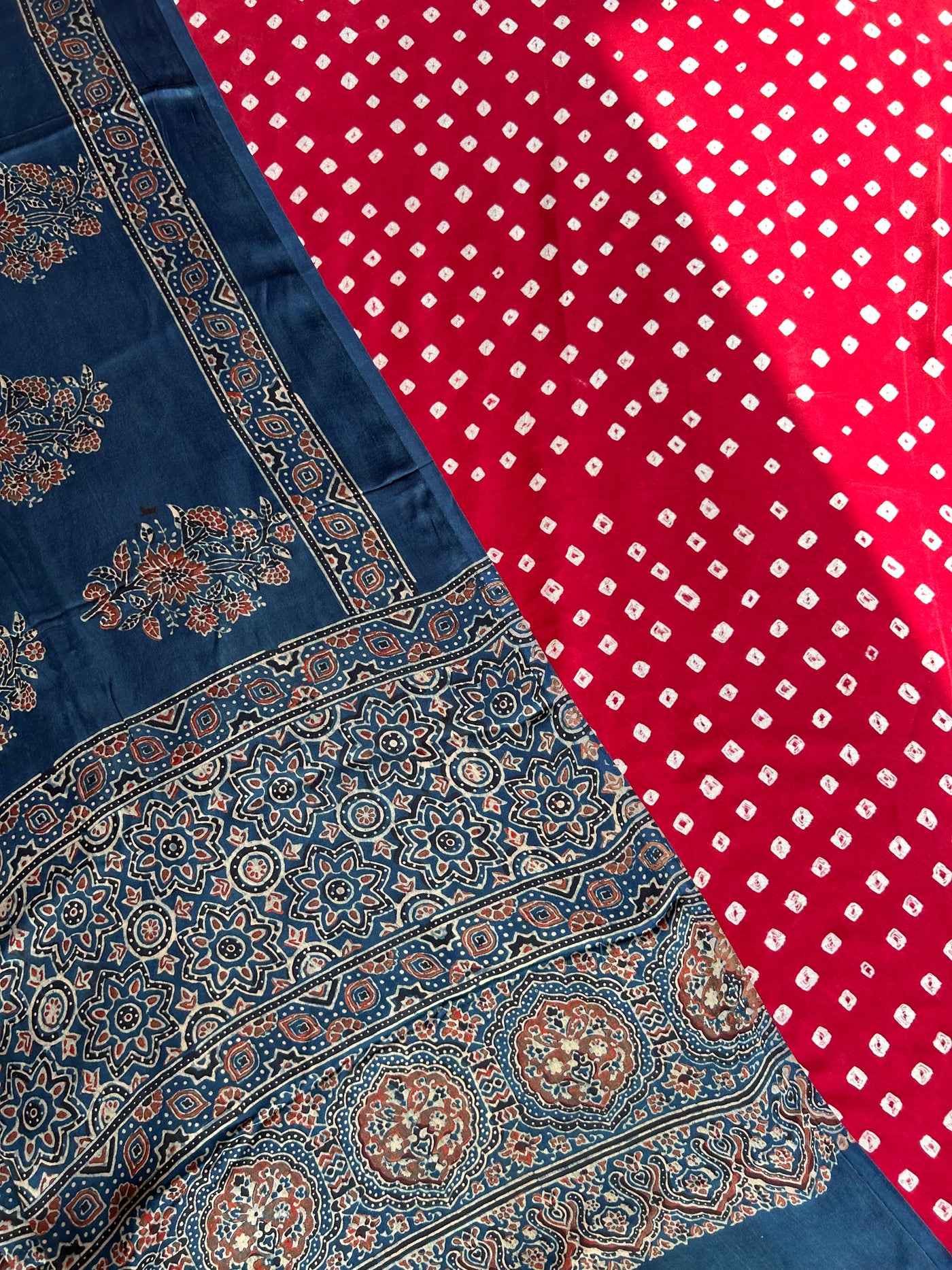 GANIKA : HANDBLOCK AJRAKH MODAL SILK DUPATTA WITH DYED MODAL SILK BANDHANI SUIT SET