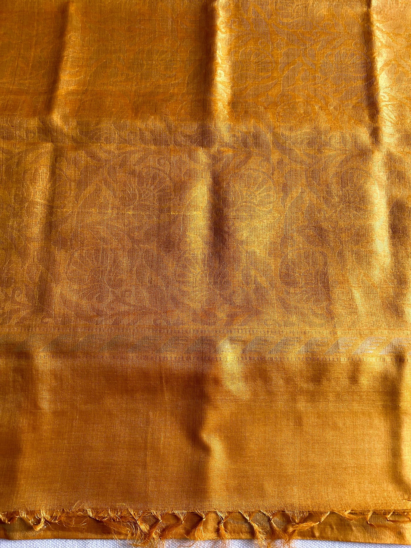 THE GOLDEN TREASURE : Handloom Kosa Tussar silk saree