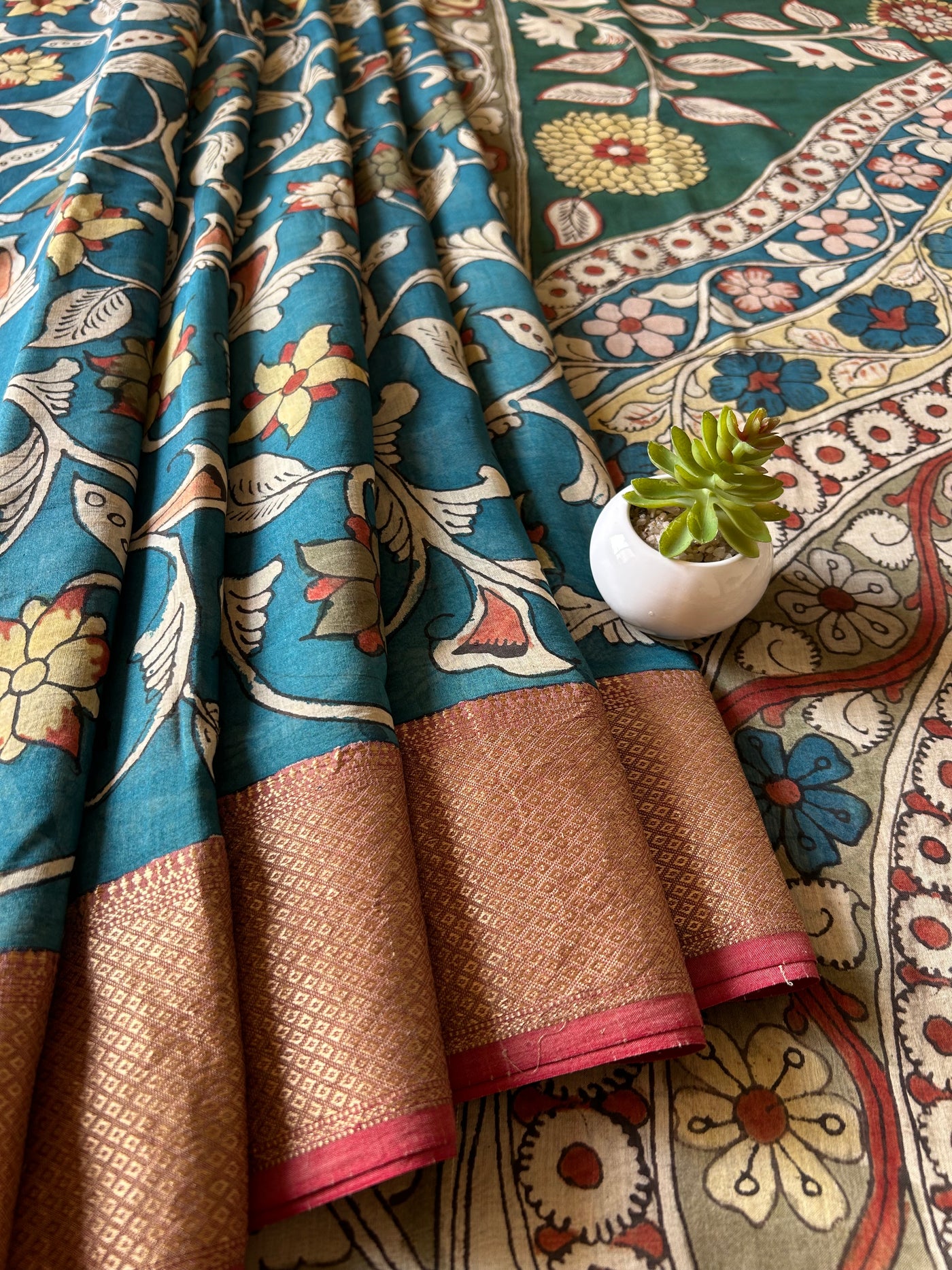 CHANDRAMUKHI: Handloom Maheshwari Pure Silk-Cott Pen Kalamkari Saree