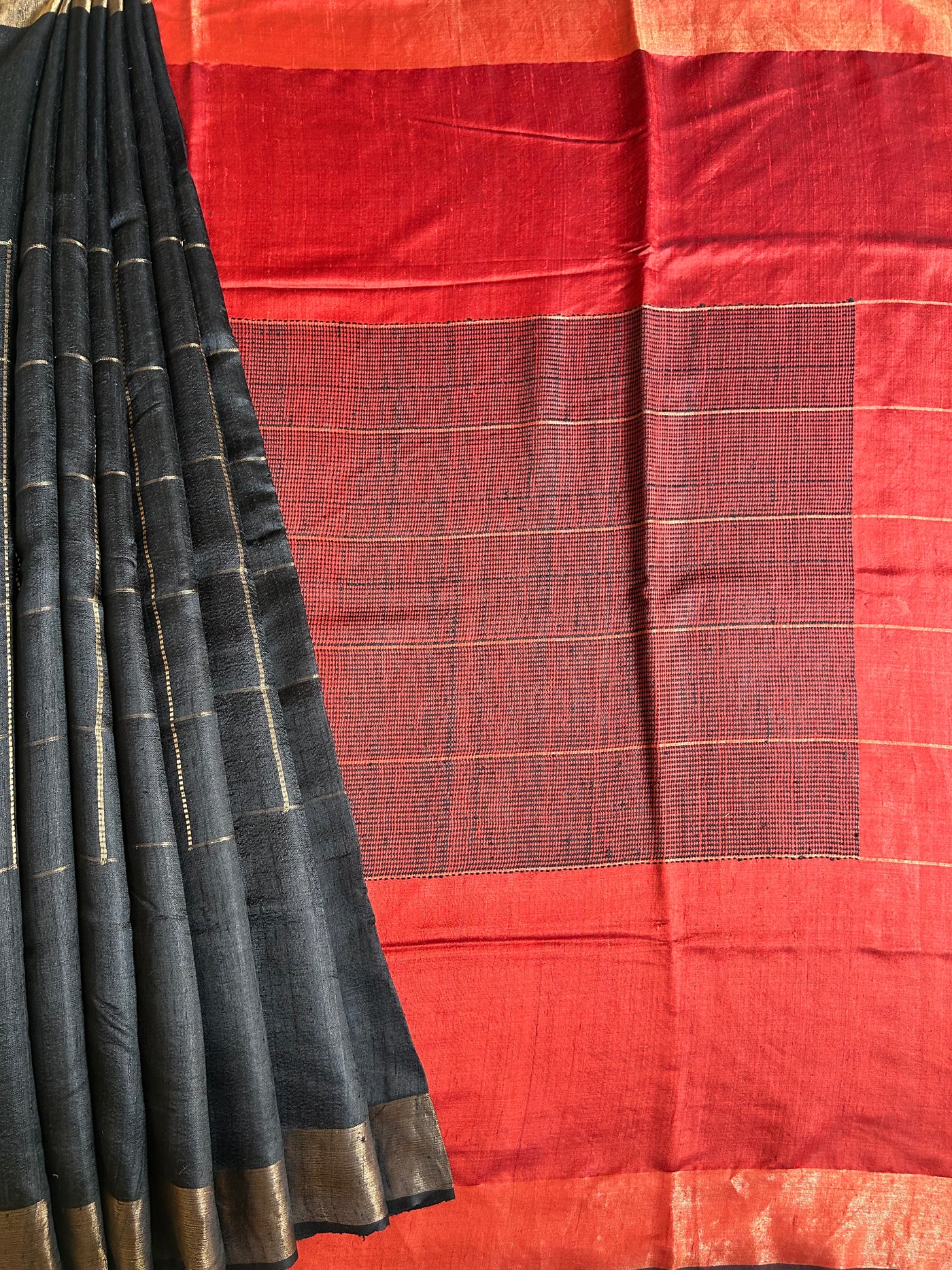 PURVI: HANDLOOM PURE SILK SAREE