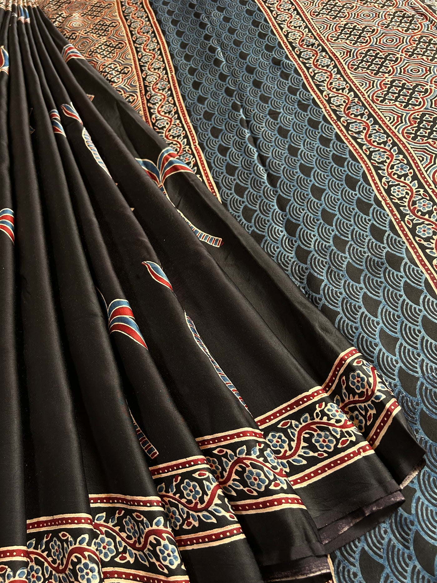 Ruhu: BLACK,HANDBLOCK AJRAKH MODAL SILK SAREE