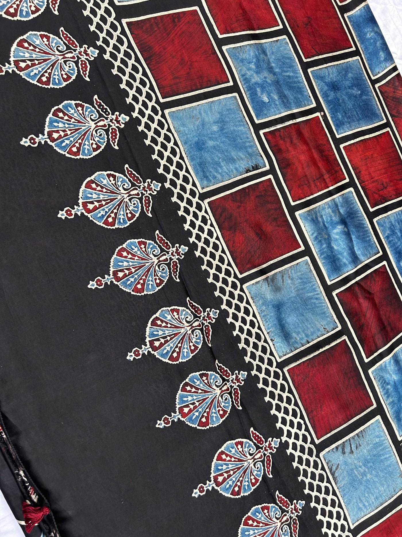 Vidhu: BLACK,HANDBLOCK AJRAKH MODAL SILK SAREE