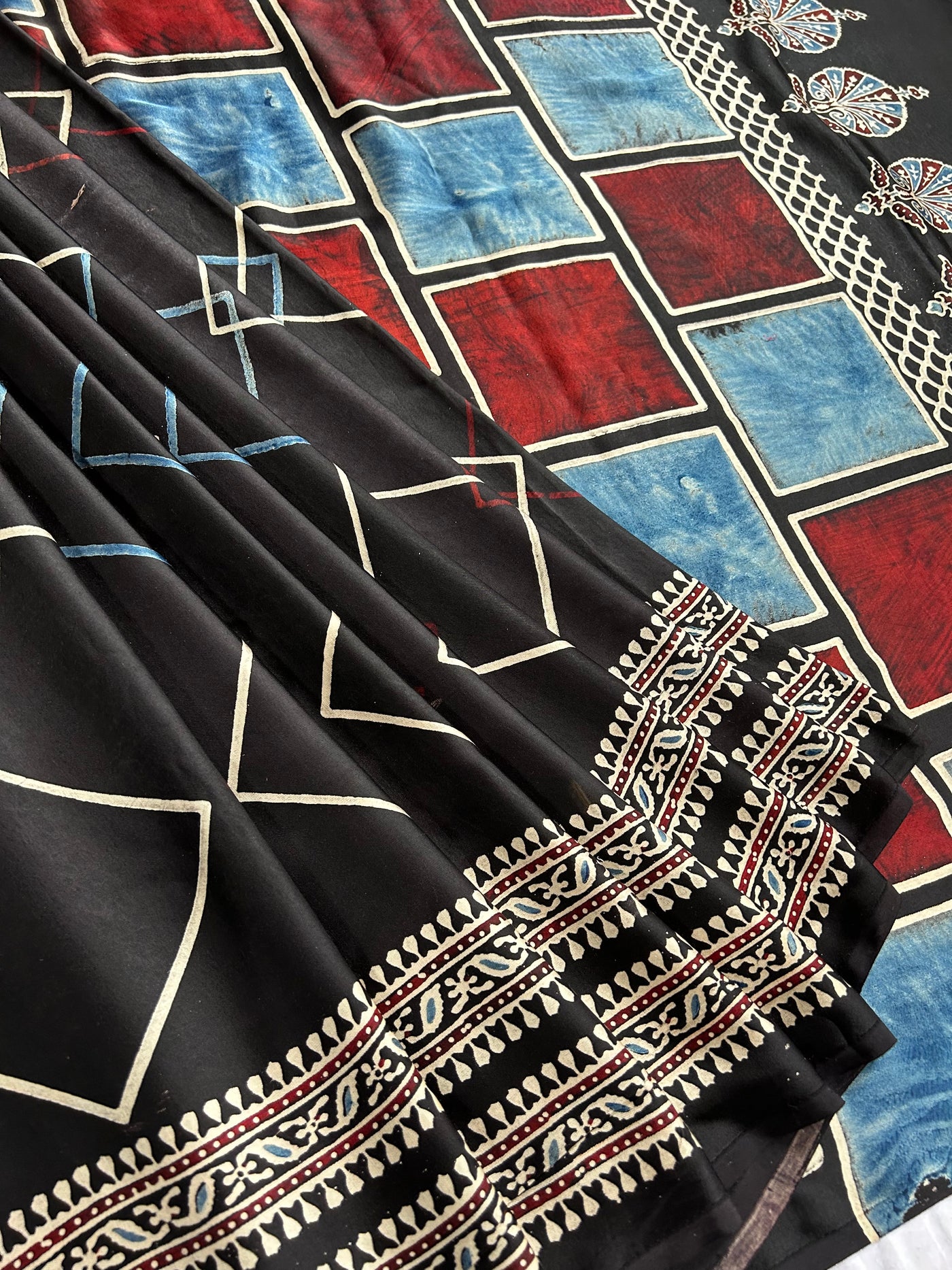 Vidhu: BLACK,HANDBLOCK AJRAKH MODAL SILK SAREE