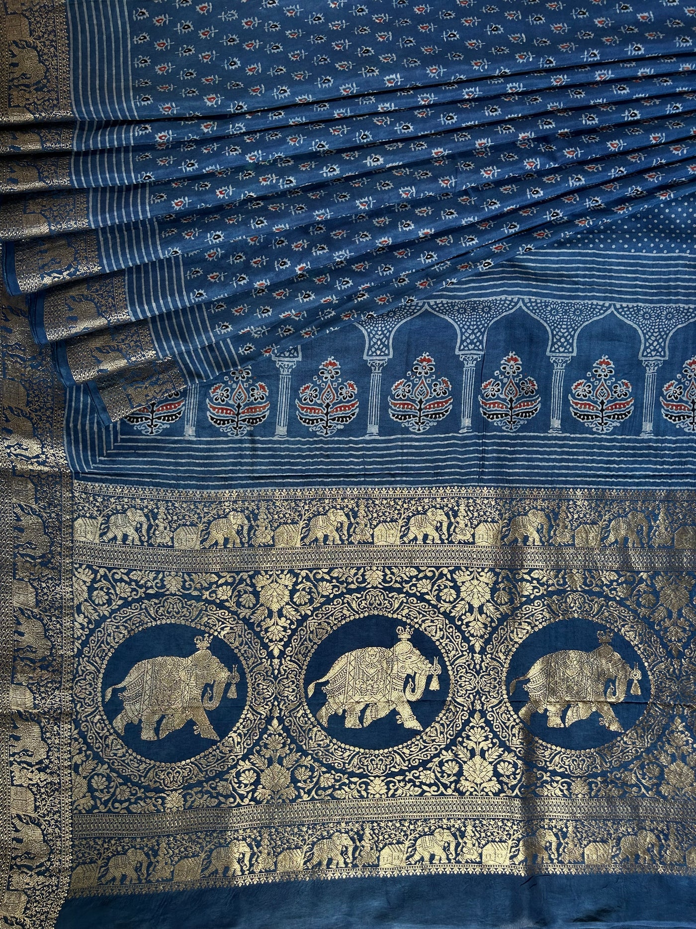 GAYATRI : HANDBLOCK AJRAKH DOLA SILK SAREE WITH MEENAKARI PALLU.