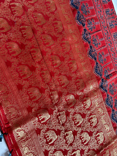 JUHI:Premium Dola SILK Meenakari PalluAjrak Saree