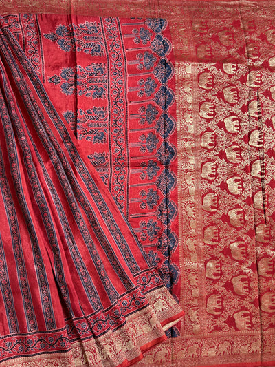 JUHI:Premium Dola SILK Meenakari PalluAjrak Saree