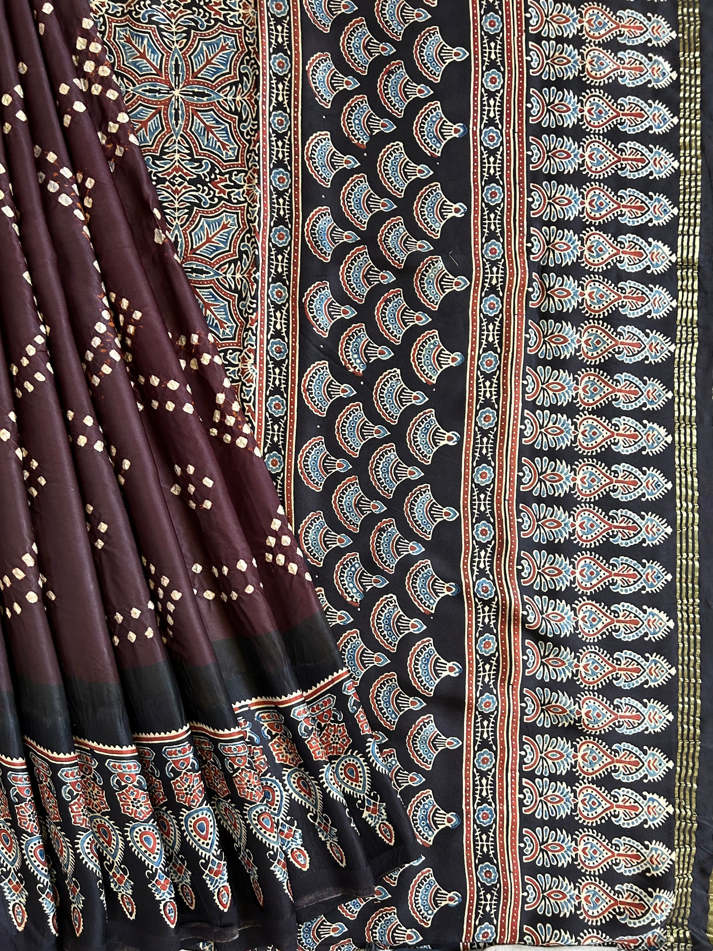 NUSHRAT: HANDMADE AJRAKH BANDHEJ MODAL SILK SAREE