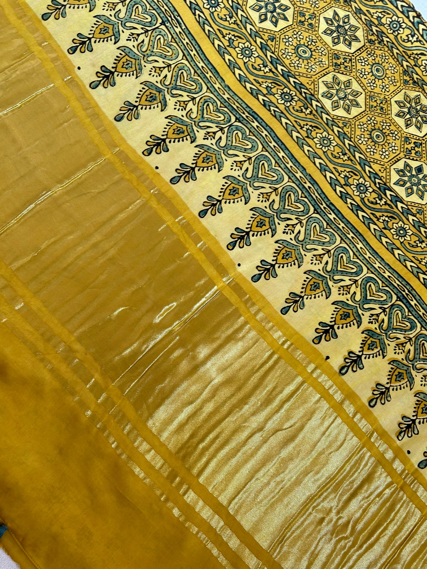 KUNDAN:Handmade Gharchola Ajrakh Saree