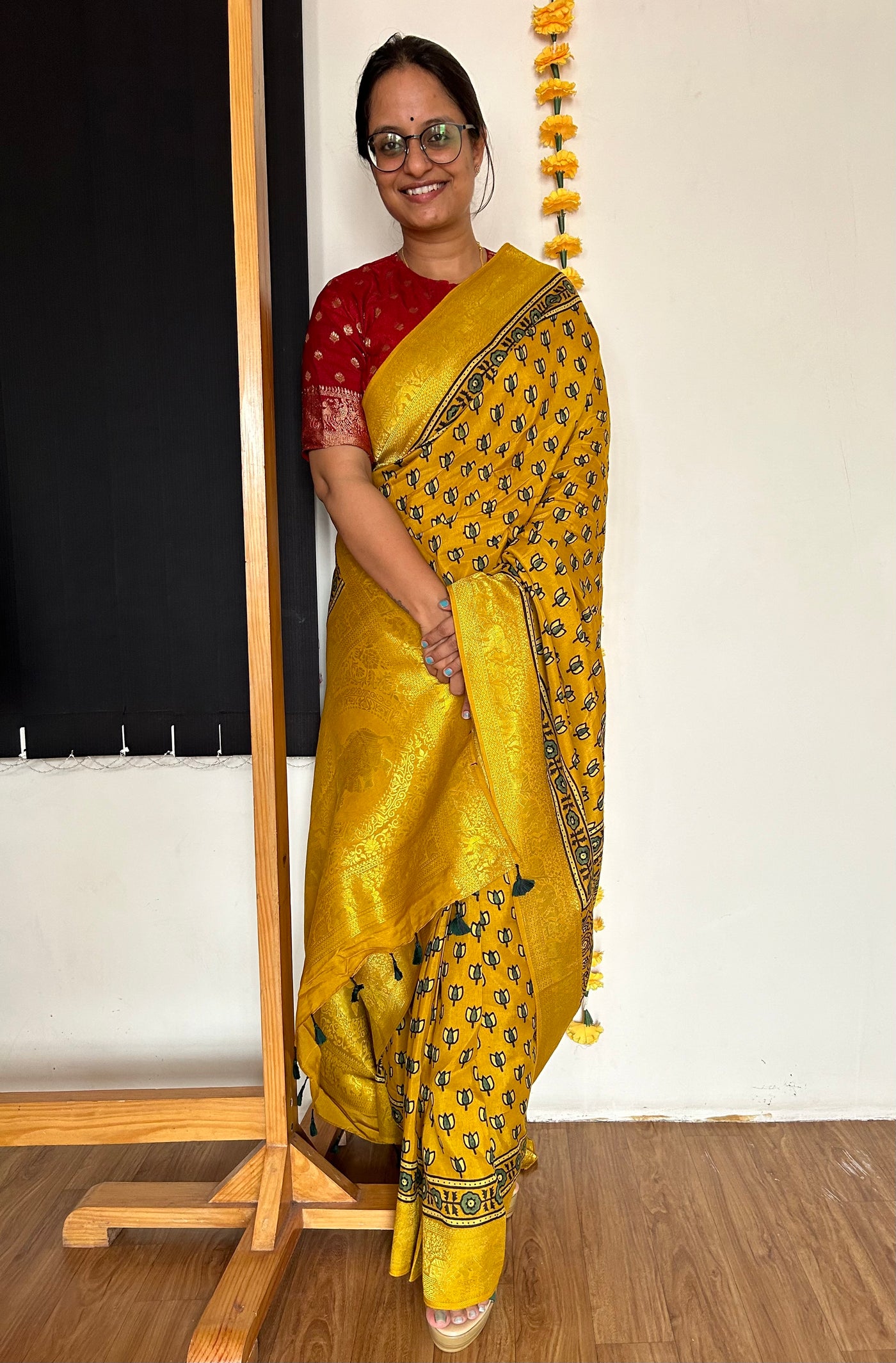 Aarzu: HANDBLOCK AJRAKH DOLA SILK SAREE WITH MEENAKARI PALLU.