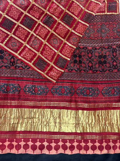 KUNTI:Handmade Gharchola Ajrakh Saree