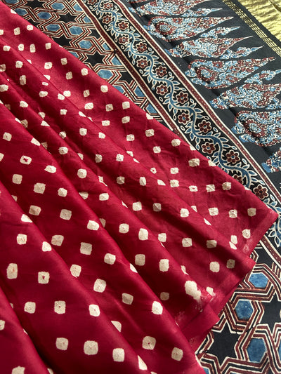 Garnet:Handmade  Bandhej Ajrakh  tissue Saree