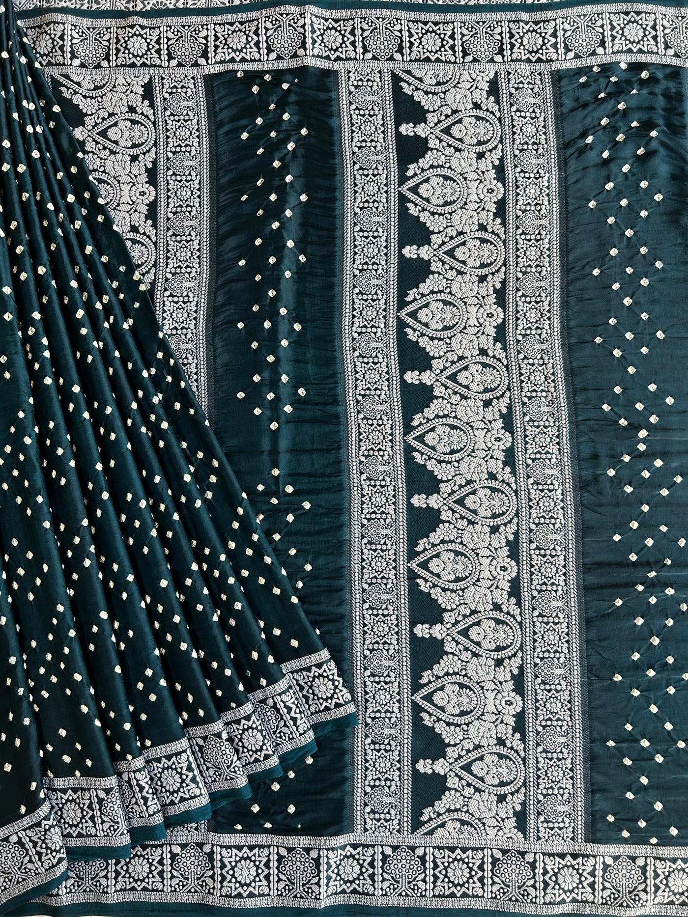 JIGNA: Handmade Bandhani Modal Silk Saree With Designer Pallu