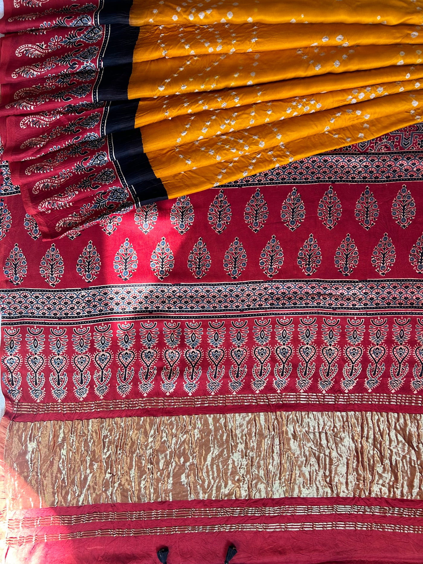 AABHA : HANDMADE BANDHANI AJRAKH MODAL SILK SAREE WITH TISSUE PALLU