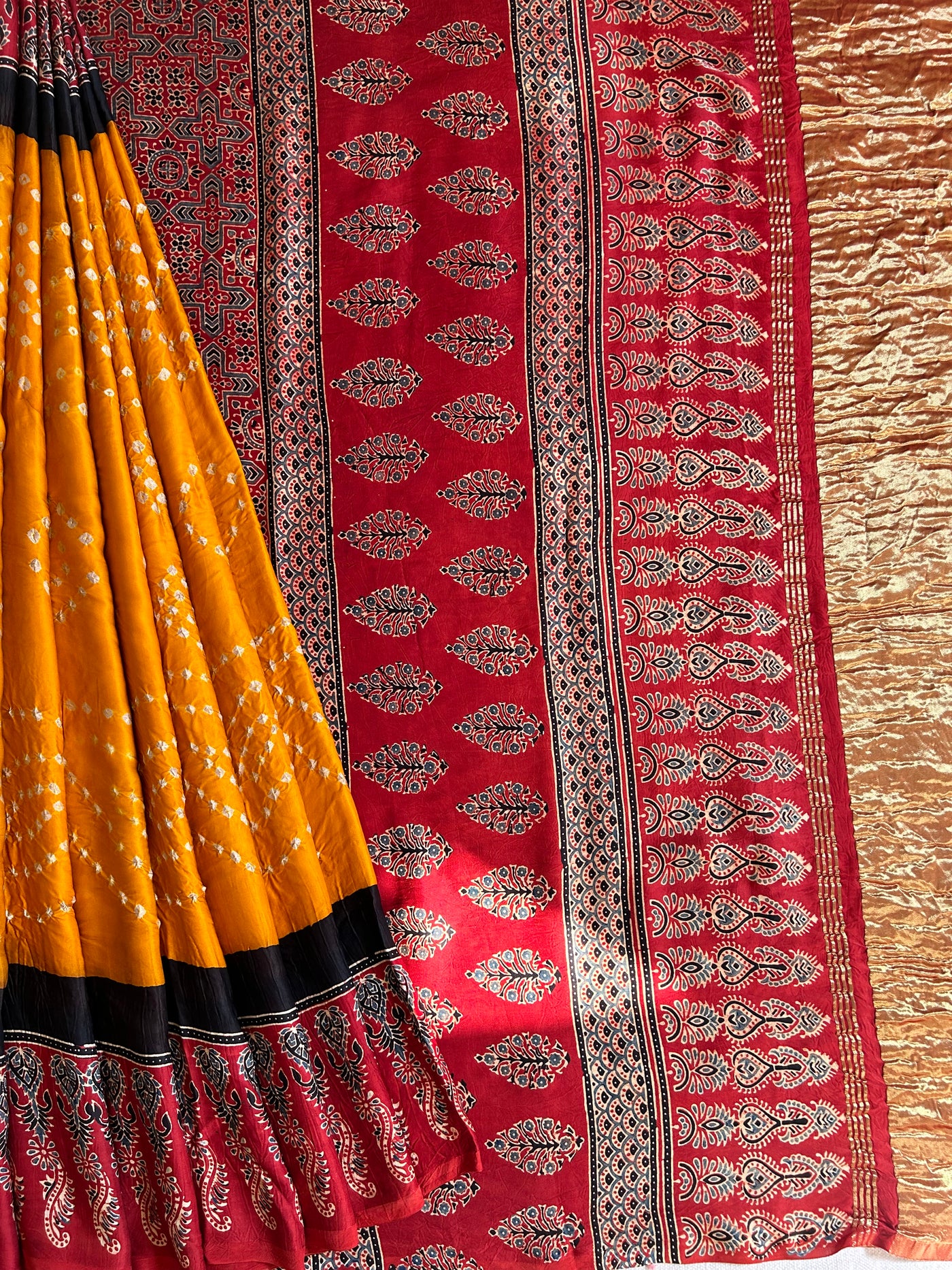 AABHA : HANDMADE BANDHANI AJRAKH MODAL SILK SAREE WITH TISSUE PALLU