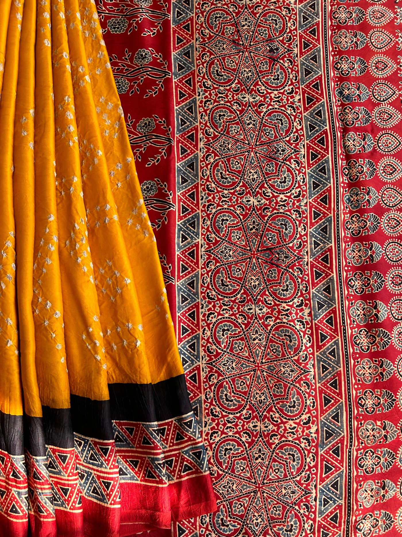 KADAMBARI : HANDMADE BANDHANI AJRAKH MODAL SILK SAREE WITH TISSUE PALLU