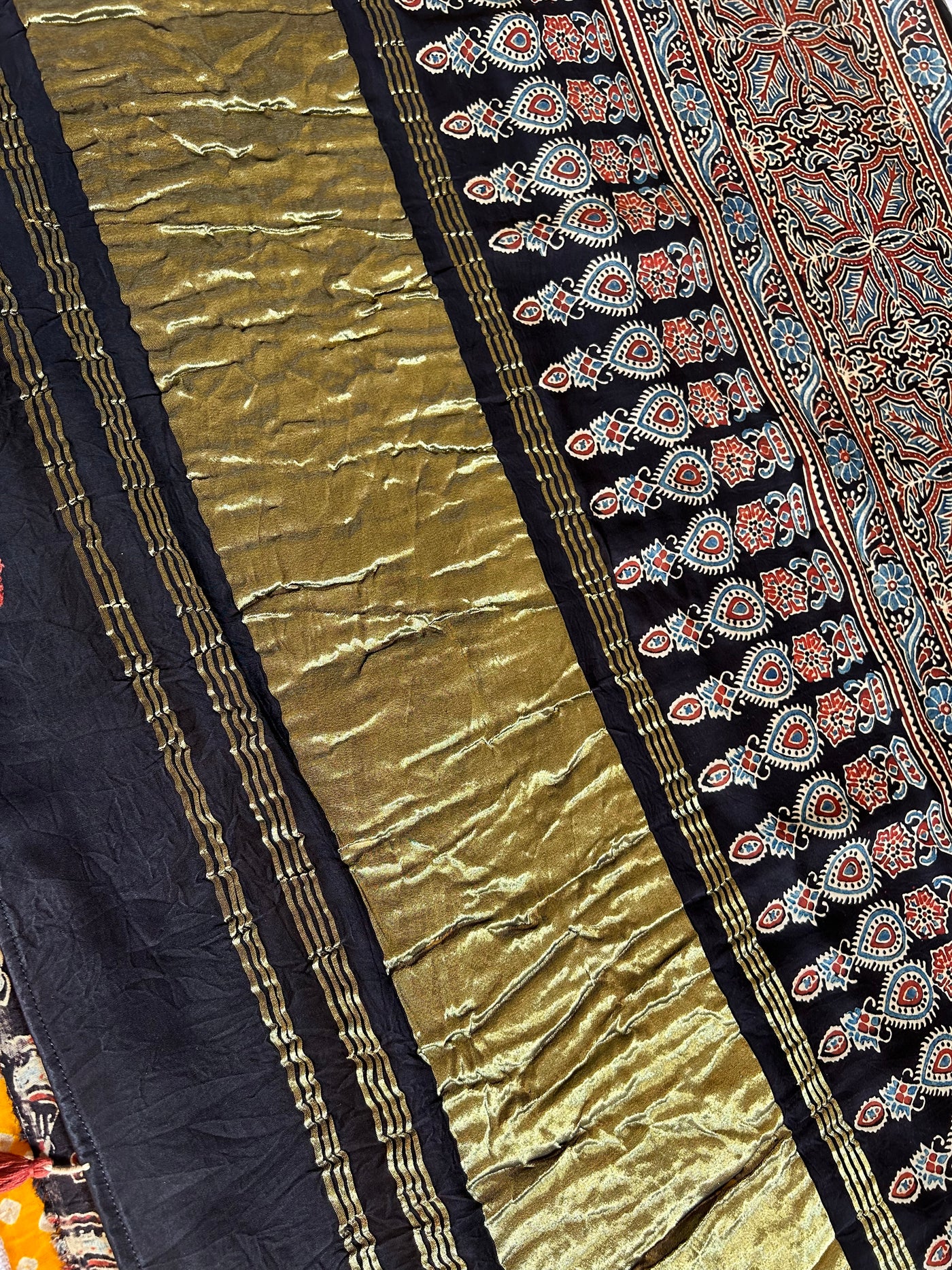 KAJAL: HANDMADE BANDHANI AJRAKH MODAL SILK SAREE WITH TISSUE PALLU