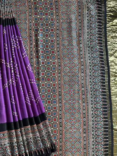 MANJULA-  HANDMADE BANDHANI AJRAKH MODAL SILK SAREE WITH TISSUE PALLU