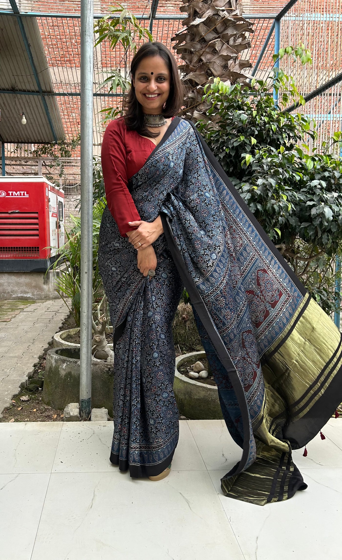 BHOOMIKA: MODAL SILK TISSUE AJRAKH