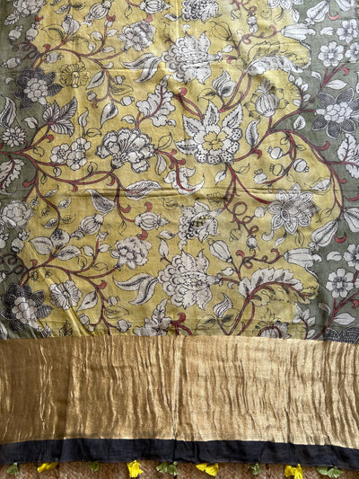 Kumud:Hand-drawn & Hand-painted Penkalamkari chanderi dupatta