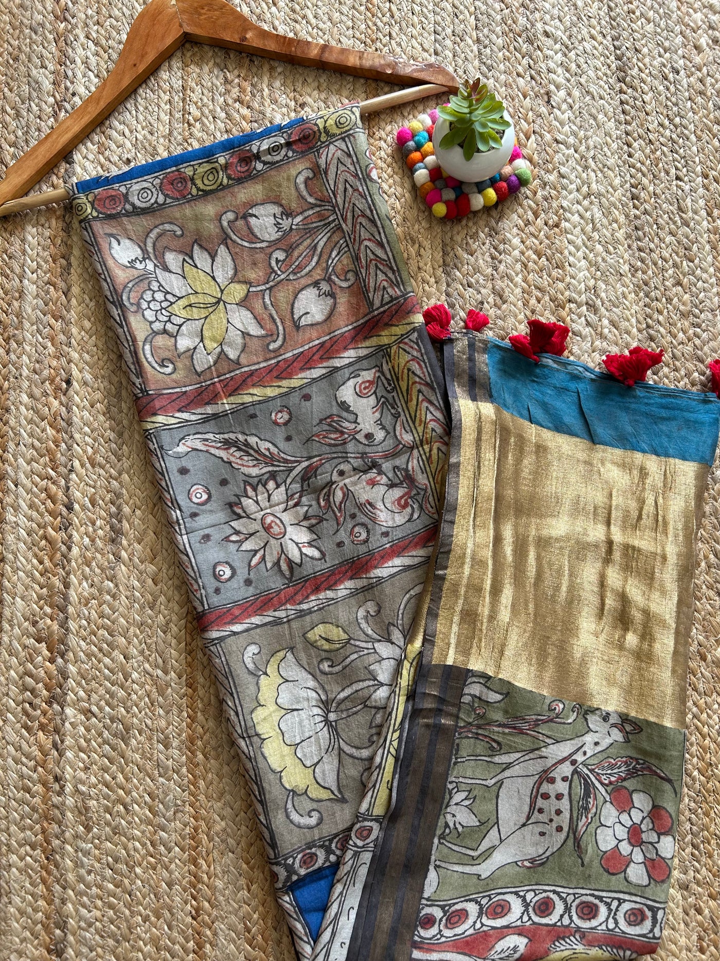 Zindagi:Hand-drawn & Hand-painted Penkalamkari chanderi dupatta