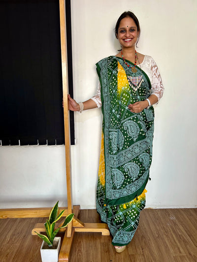 RIMJHIM: Handmade Bandhani Modal Silk Saree With Thread Embroidery Work