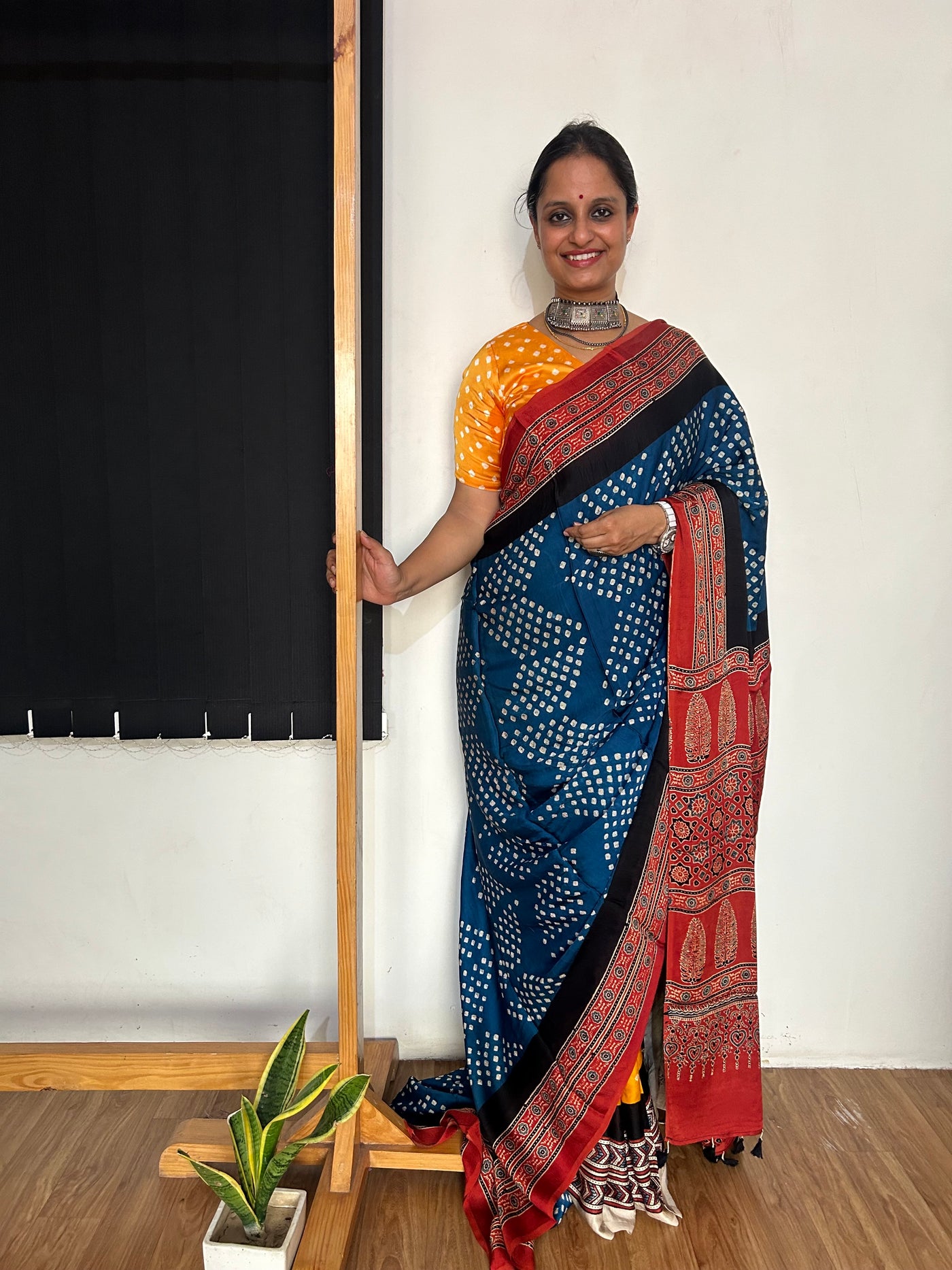 AADHYA : HANDMADE BANDHANI AJRAKH MODAL SILK SAREE WITH TISSUE PALLU