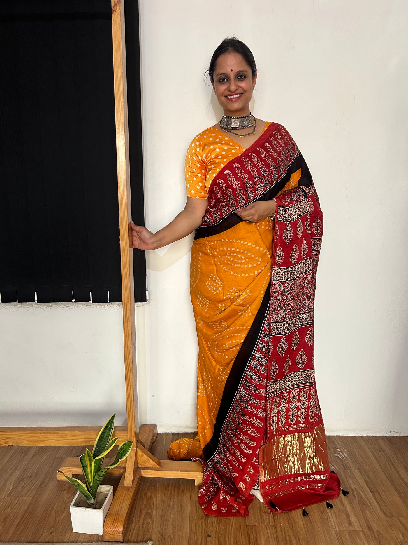 AABHA : HANDMADE BANDHANI AJRAKH MODAL SILK SAREE WITH TISSUE PALLU