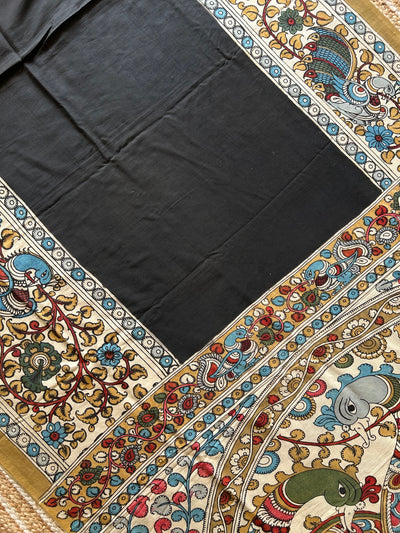 MAYURA:BLACK,HANDDRAWN&HANDPAINTED CHENNUR SILK PENKALAMKARI SAREE