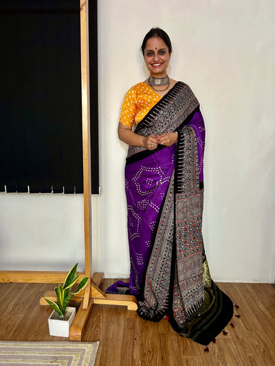MANJULA-  HANDMADE BANDHANI AJRAKH MODAL SILK SAREE WITH TISSUE PALLU