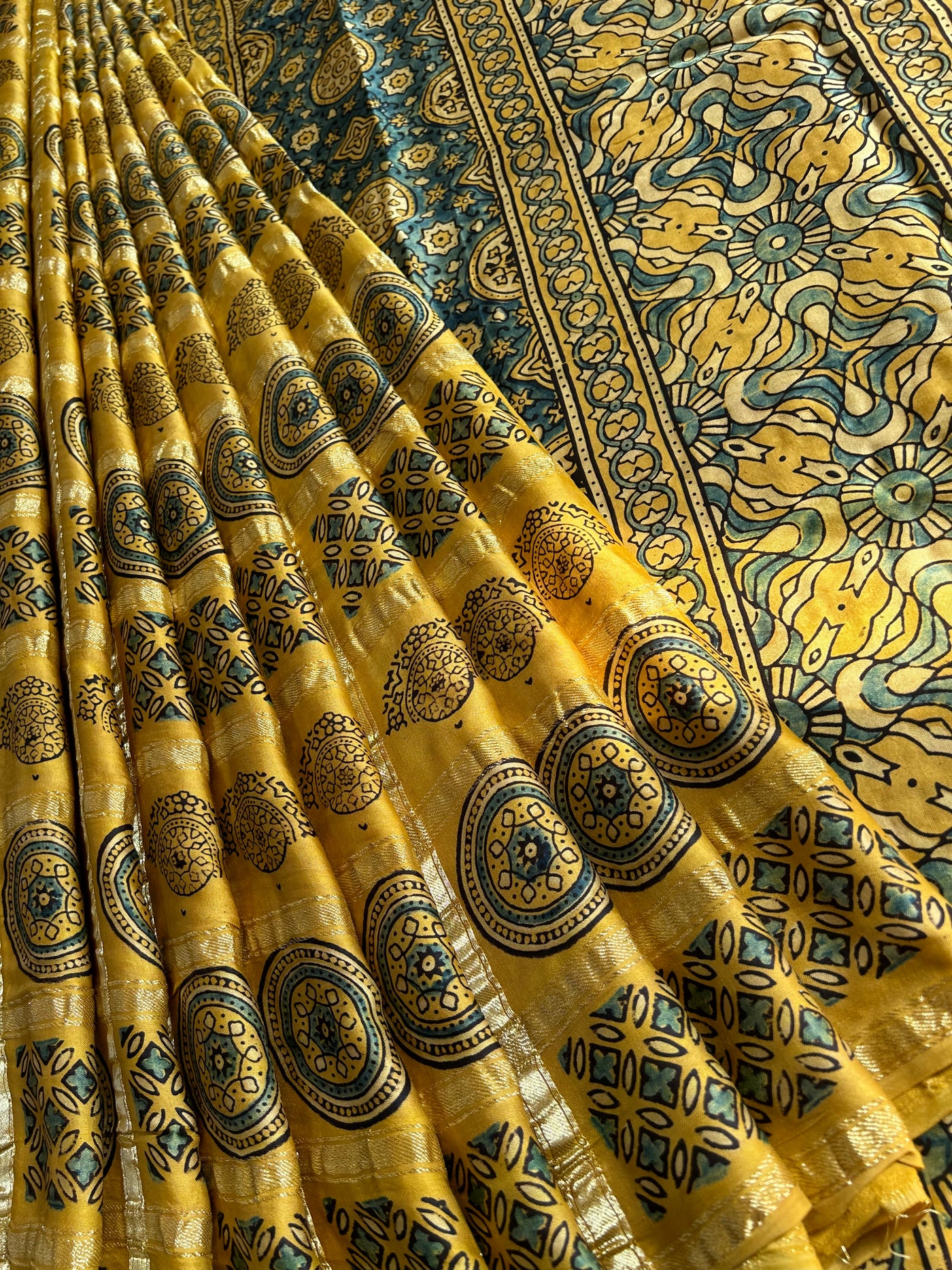 SAHINI:Handmade Gharchola Ajrakh Saree