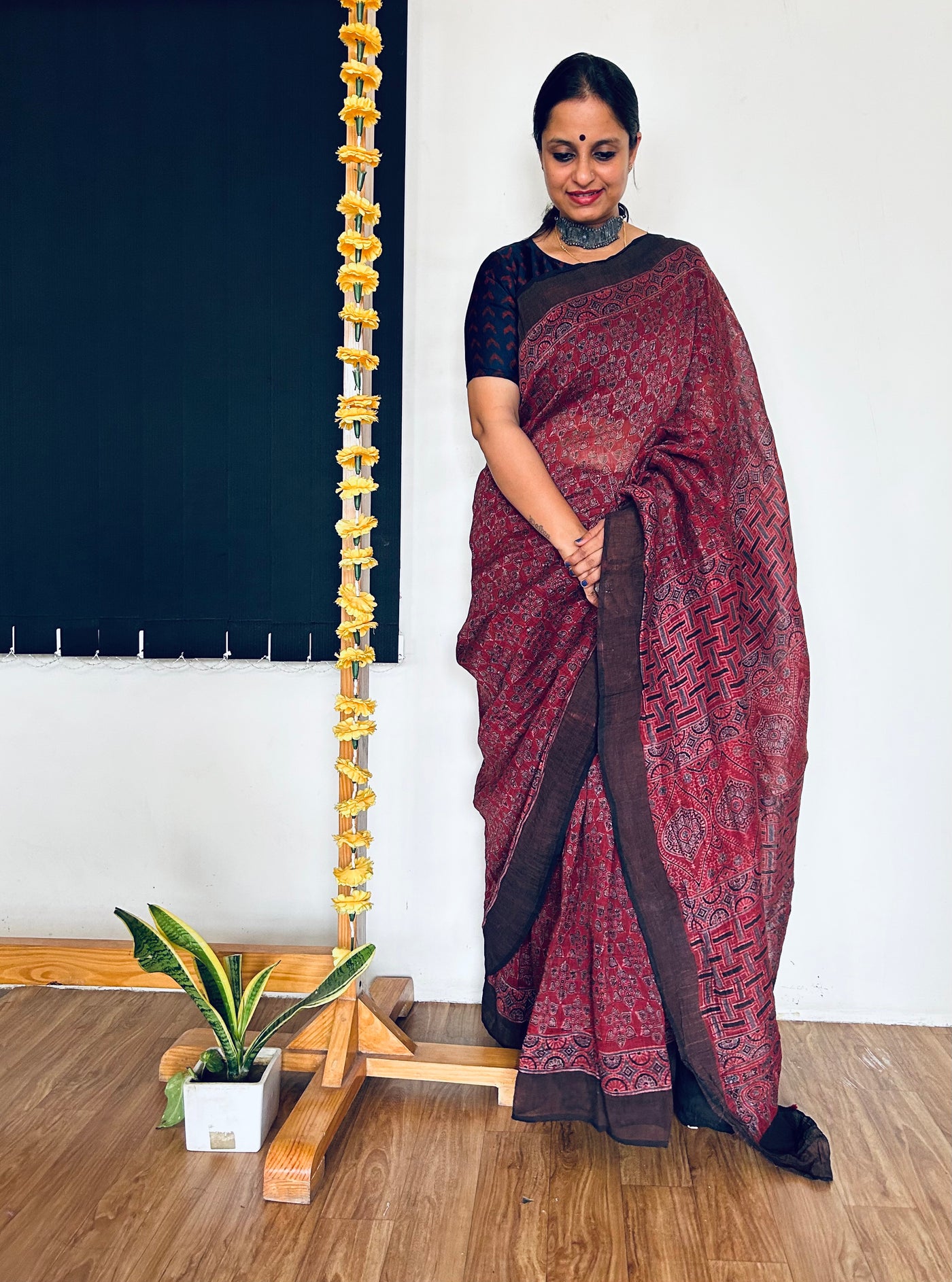 RAINA:HANDBLOCK AJRAKH PURE SILK-LINEN SAREE