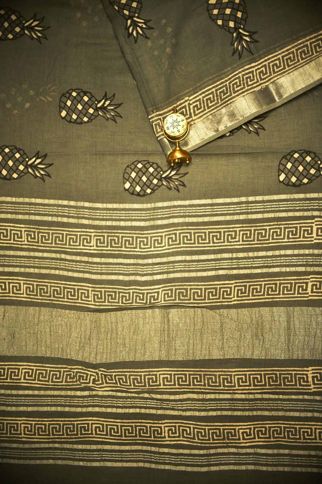 GREY PINE:Handblock linen-cott sari